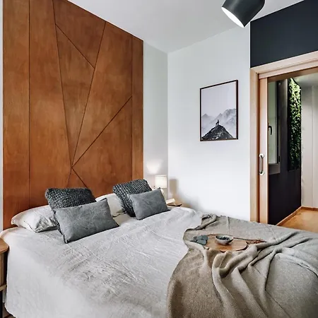 Biescas - 1 Bedroom In Eixample Esquerra Apartment Barcelona